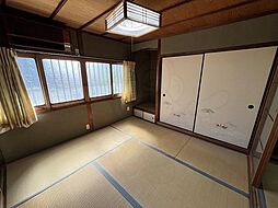 高畑町貸家 1階7DKのリビング/ダイニング