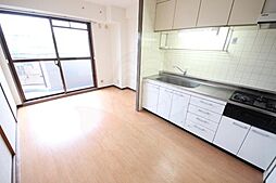 近鉄奈良線 富雄駅 徒歩1分の賃貸マンション 2階2DKのリビング/ダイニング