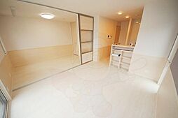 近鉄生駒線 菜畑駅 徒歩9分の賃貸アパート 1階1LDKのリビング/ダイニング