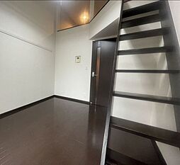 第12シバタハウス 1階1Kのリビング/ダイニング