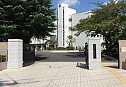 神奈川県立向の岡工業高校 徒歩79分。 6320m