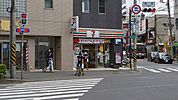 セブン-イレブン 川崎溝口3丁目店 徒歩6分。 450m