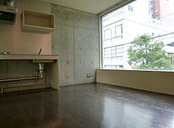 ベルファース芝パルク 302 3階ワンルームのリビング/ダイニング