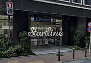 ローソン赤坂氷川公園前店 徒歩5分。 380m