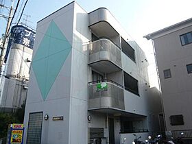 カミング21  ｜ 大阪府枚方市養父東町18番25号（賃貸マンション1R・2階・20.54㎡） その1