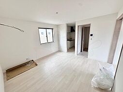 LaLa　くずは 2階1LDKのリビング/ダイニング