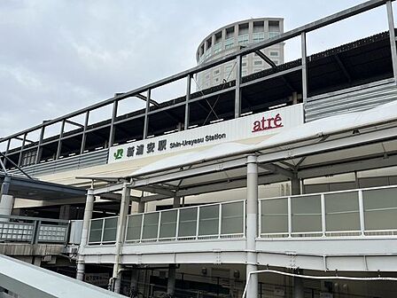 新浦安駅(JR東日本 京葉線) 徒歩26分。 2050m