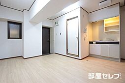 ラ・クール泉 4階1DKのリビング/ダイニング