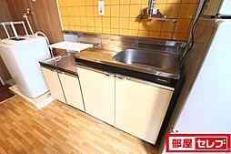 居間