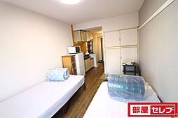 居間