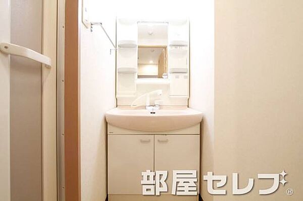 画像12:洗髪洗面化粧台の独立洗面所です。イメージ写真