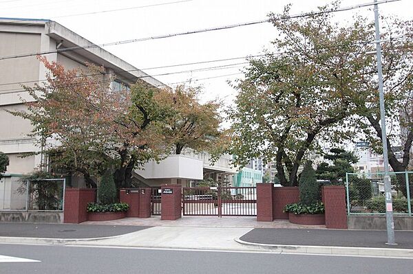 画像12:名古屋市立千早小学校 59m