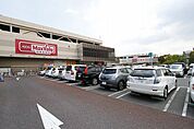 マックスバリュグランド千種若宮大通店 328m