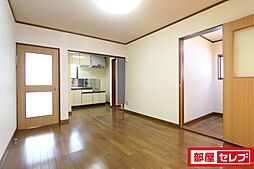 居間