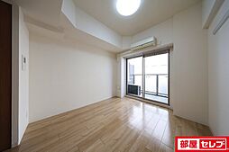 プレサンス丸の内城雅 3階1Kのリビング/ダイニング