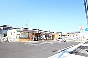 セブンイレブン名古屋野立町3丁目店 61m