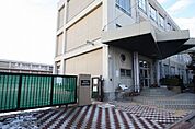 名古屋市立枇杷島小学校 521m