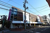 イオン今池店 129m