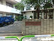 文京区立湯島小学校 徒歩3分。 200m