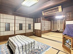 居間