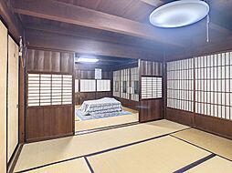 居間