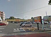 とりせん太田新井店（184m）