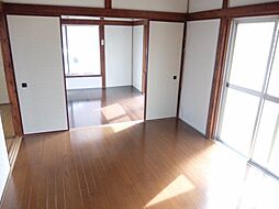 居間