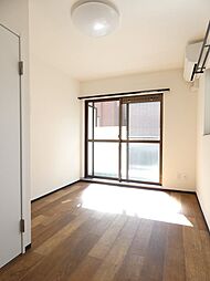 杉田ハイツ西大井 206 2階1Kのリビング/ダイニング