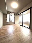 室内写真は同タイプ別号室です