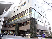 デニーズ大井町駅前店（764m）