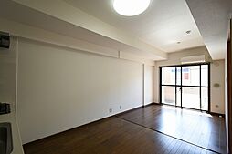 ライオンズマンション戸田公園第3 2LDKのリビング/ダイニング