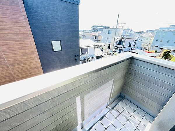 バルコニーを拡大表示