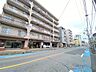 外観：前面道路含む現地写真 