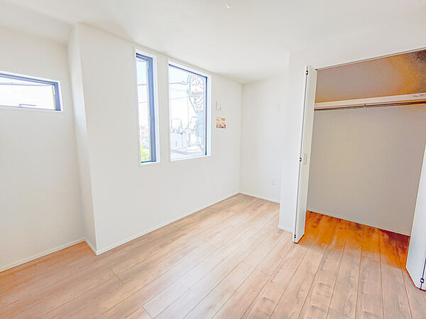 寝室を拡大表示