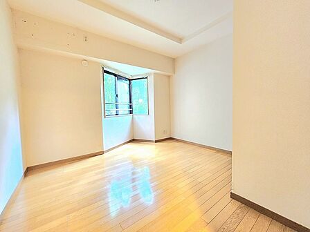 部屋ごとに設けた収納は、住みやすさへのこだわり。