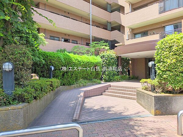 エントランスを拡大表示
