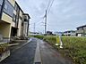 外観：前面道路含む外観
