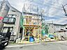 外観：前面道路含む現地写真 