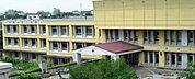 世田谷区立中町小学校（482m）