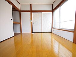 居間
