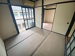居間