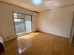 OM HOUSE 1階1Kのリビング/ダイニング