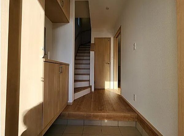 detached 埼玉県入間市大字上藤沢0

地図を見る