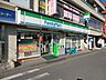 周辺：ファミリーマート松戸小金店 徒歩12分。コンビニ 930m