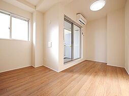 つくばエクスプレス 三郷中央駅 徒歩4分の賃貸マンション 2階ワンルームのリビング/ダイニング