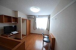 レオパレスラーク 111 1階1Kのリビング/ダイニング