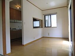 江戸川台テラスＡ A 1階4SLDKのリビング/ダイニング