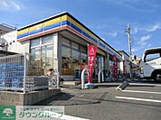 ミニストップ 徒歩9分。コンビニ 650m