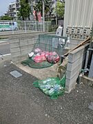 敷地内ゴミ置き場