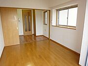 角部屋　明るい2面採光　